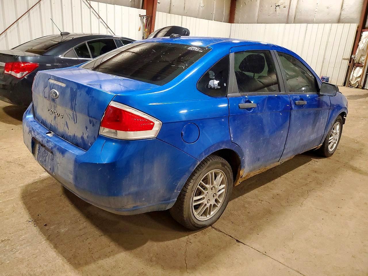 2010 Ford Focus Se Blue vin: 1FAHP3FN9AW252109