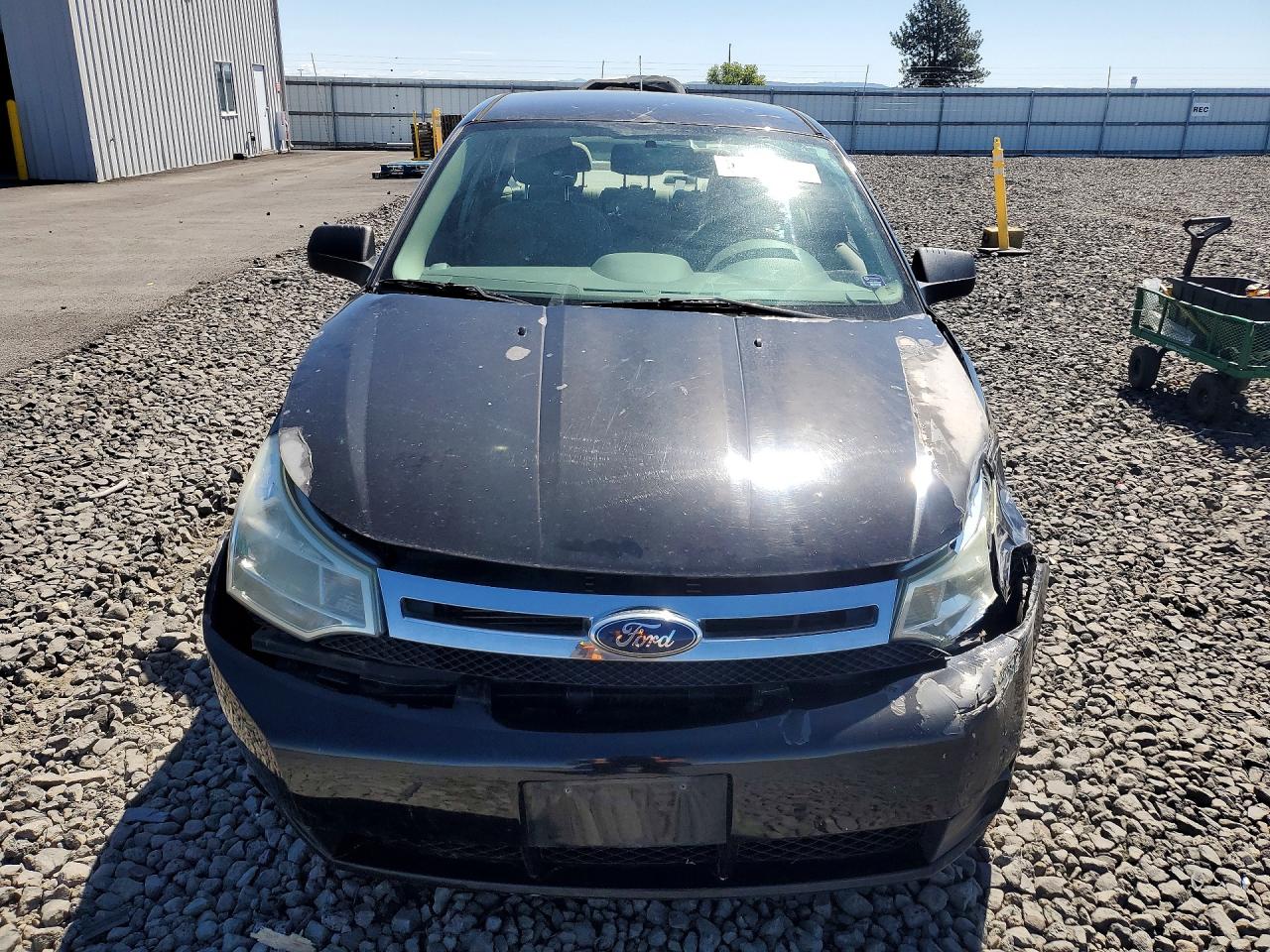 2011 Ford Focus Se Black vin: 1FAHP3FN9BW103975