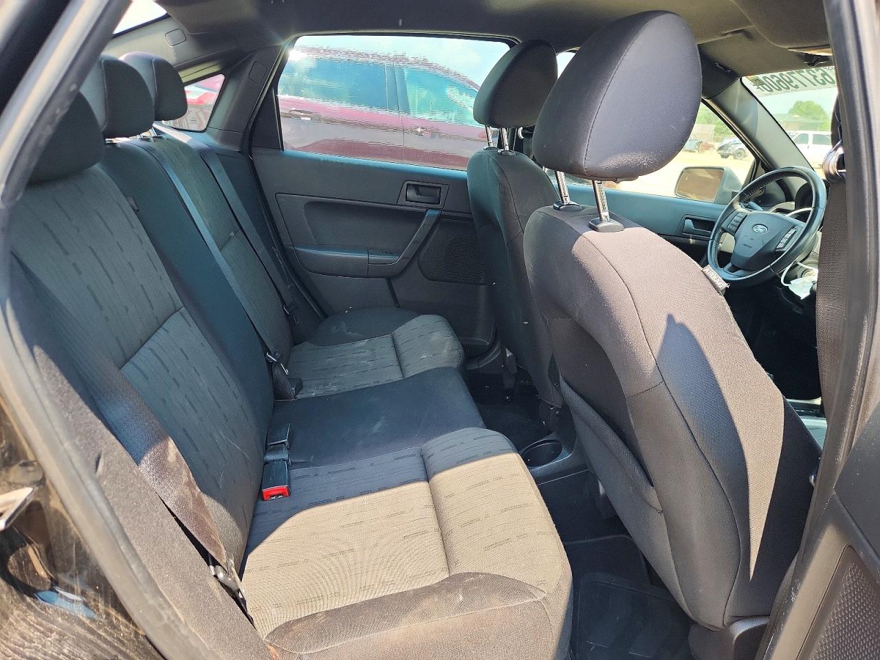 2011 Ford Focus Se Black vin: 1FAHP3FN9BW105189
