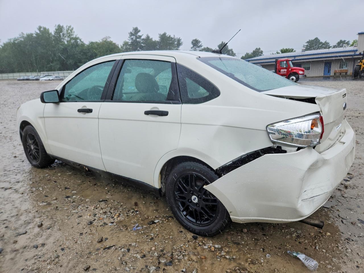 2011 Ford Focus Se Белый vin: 1FAHP3FN9BW108724