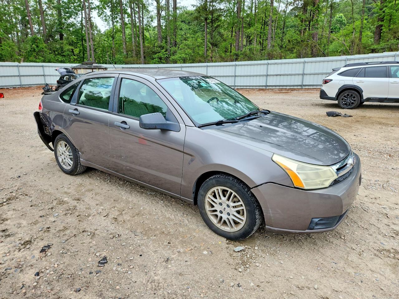 2011 Ford Focus Gray vin: 1FAHP3FN9BW140993