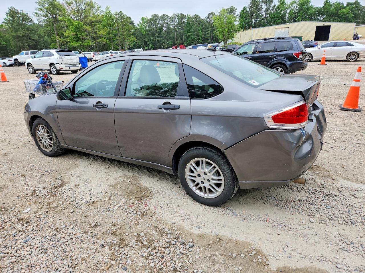 2011 Ford Focus Gray vin: 1FAHP3FN9BW140993