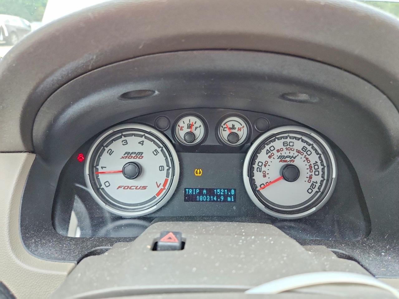 2011 Ford Focus Gray vin: 1FAHP3FN9BW140993