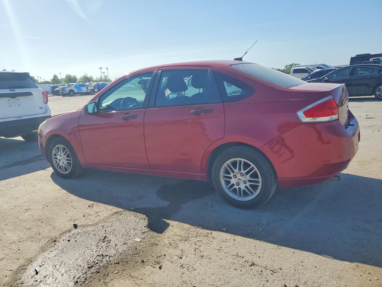 2010 Ford Focus Se Бордовый vin: 1FAHP3FNXAW125370