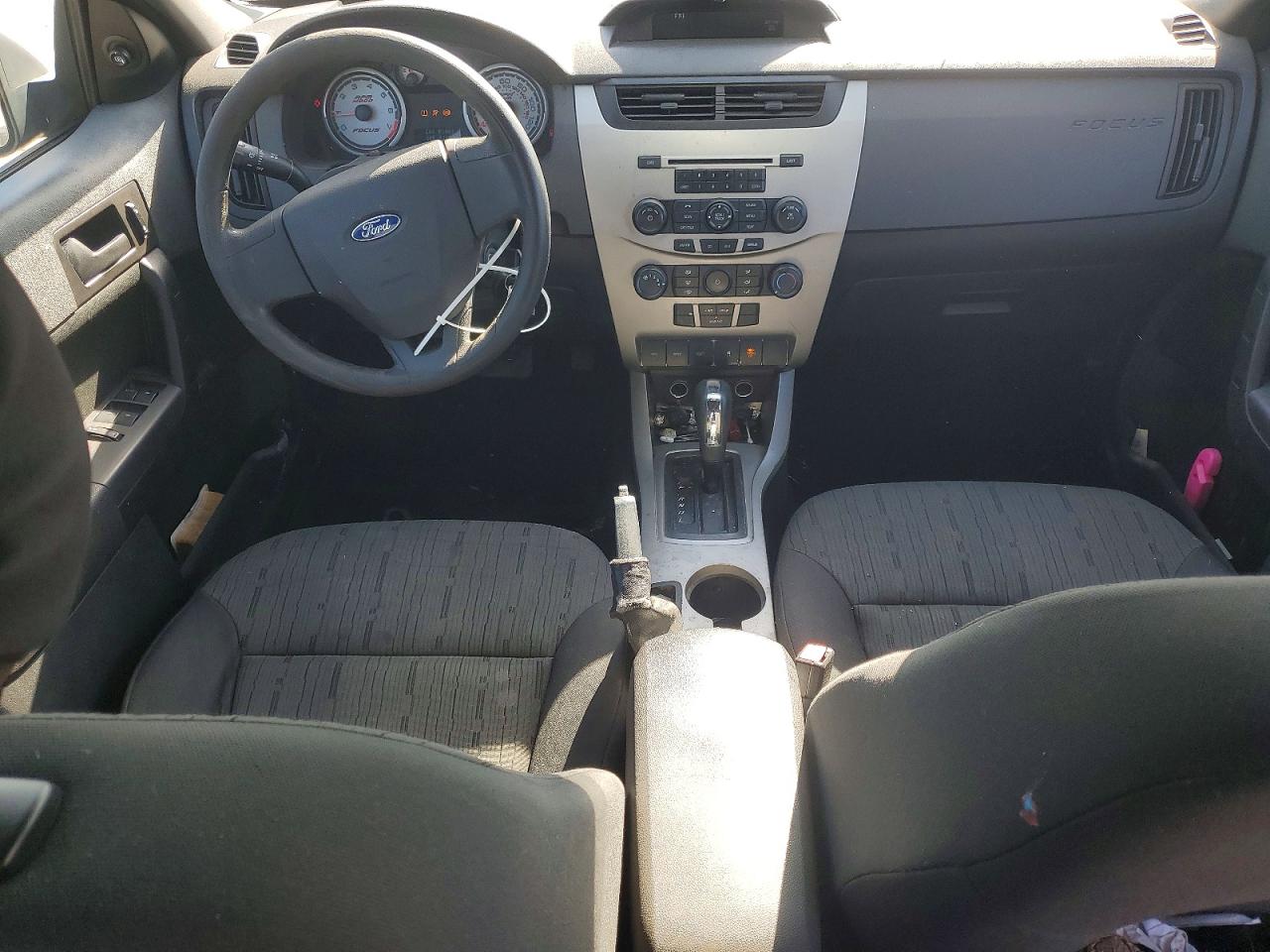 2010 Ford Focus Se Бордовый vin: 1FAHP3FNXAW125370