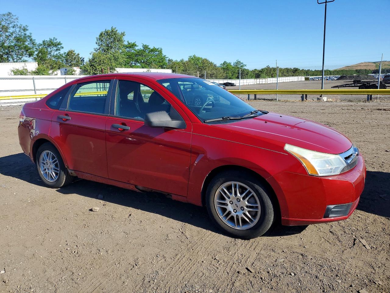 2010 Ford Focus Se Red vin: 1FAHP3FNXAW125451