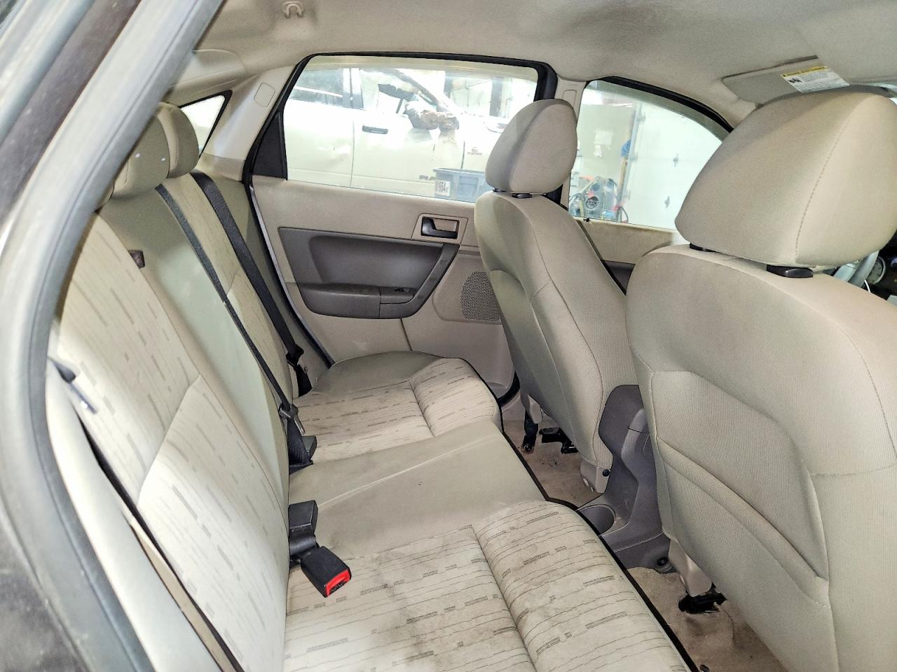 2010 Ford Focus Se Gray vin: 1FAHP3FNXAW140810