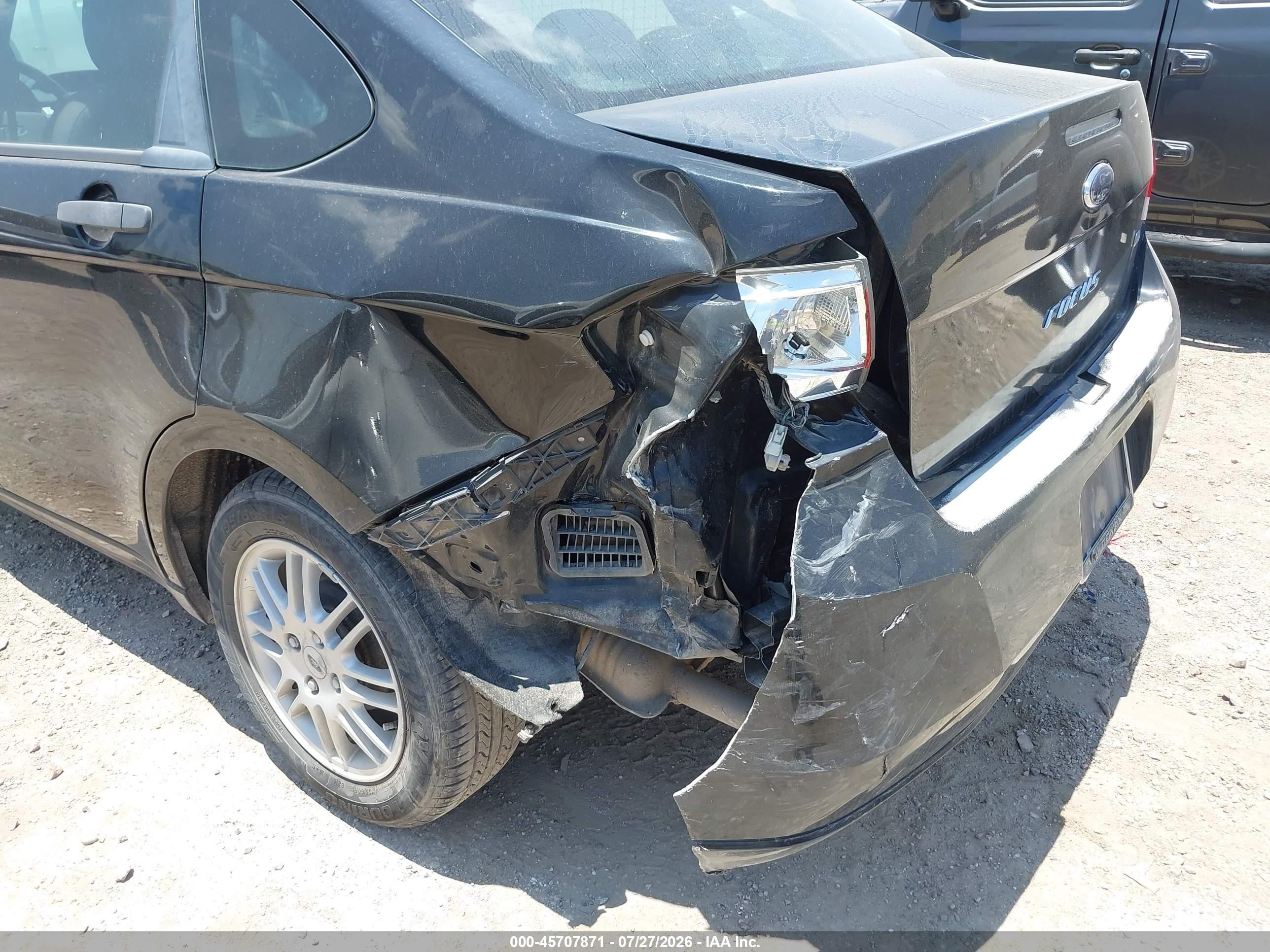 2010 Ford Focus Se Black vin: 1FAHP3FNXAW205414