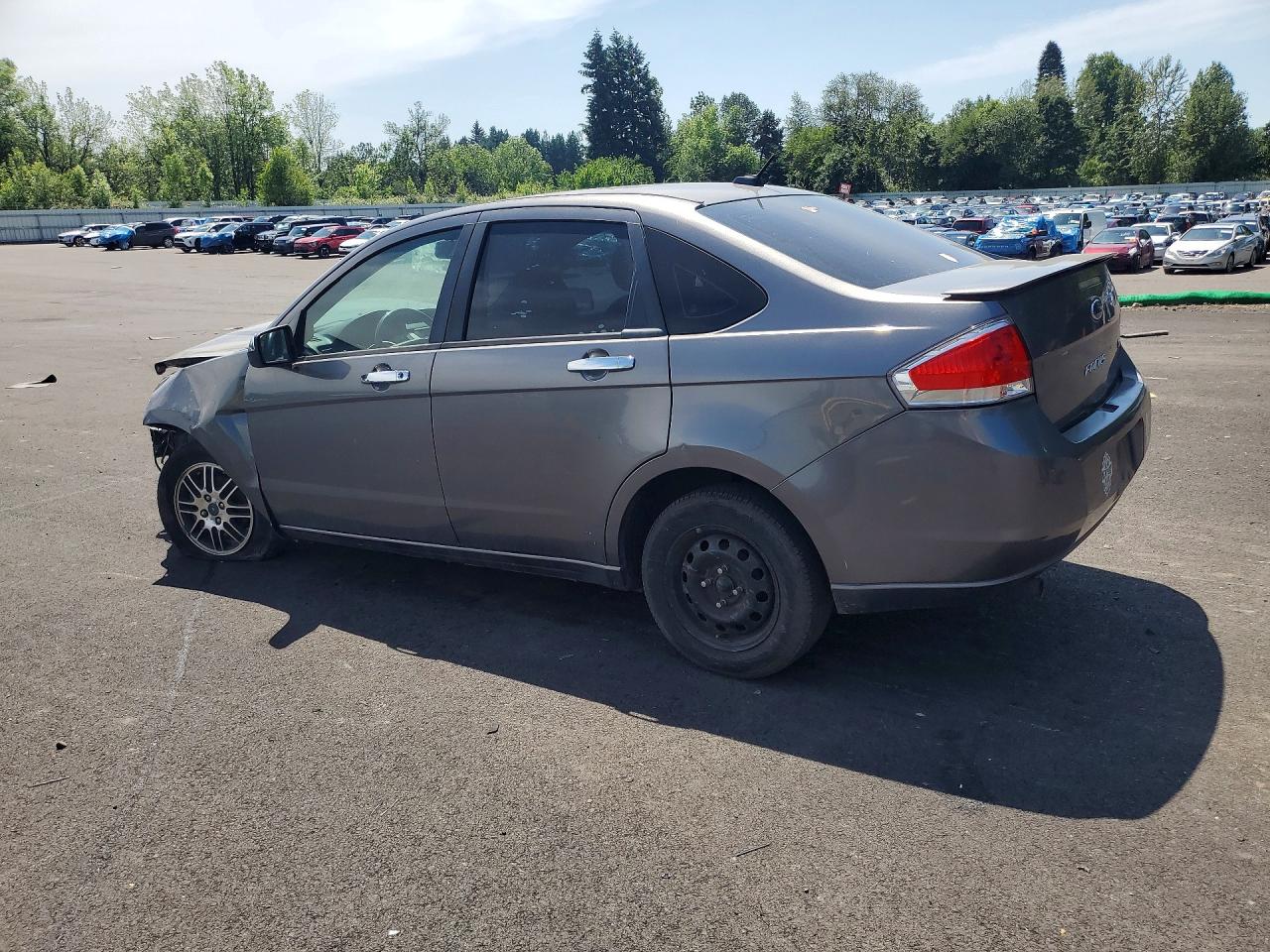 2010 Ford Focus Se Gray vin: 1FAHP3FNXAW250112