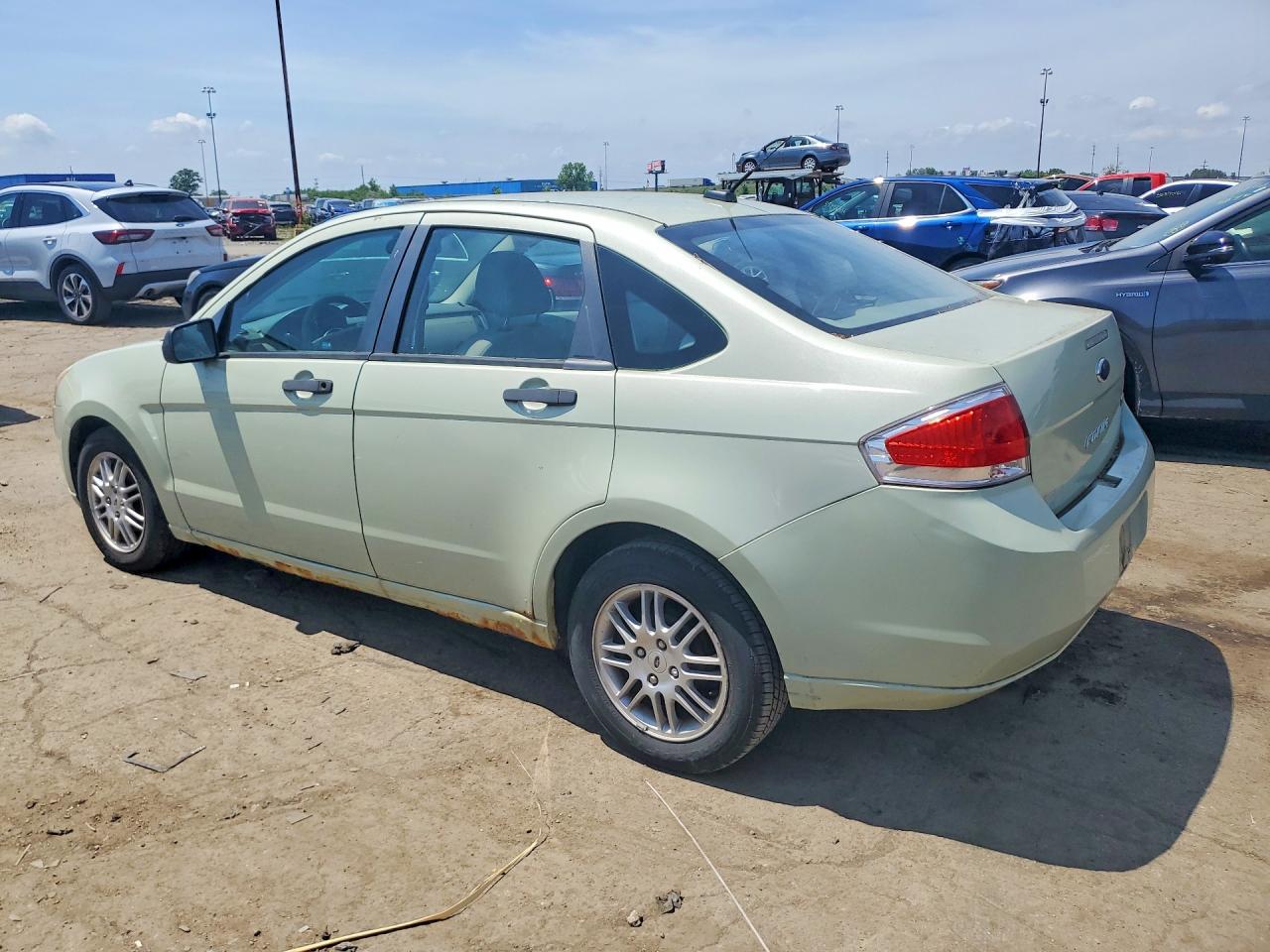2010 Ford Focus Green vin: 1FAHP3FNXAW278671