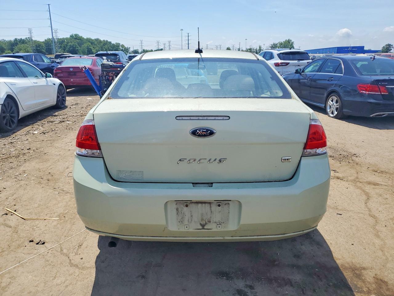 2010 Ford Focus Green vin: 1FAHP3FNXAW278671