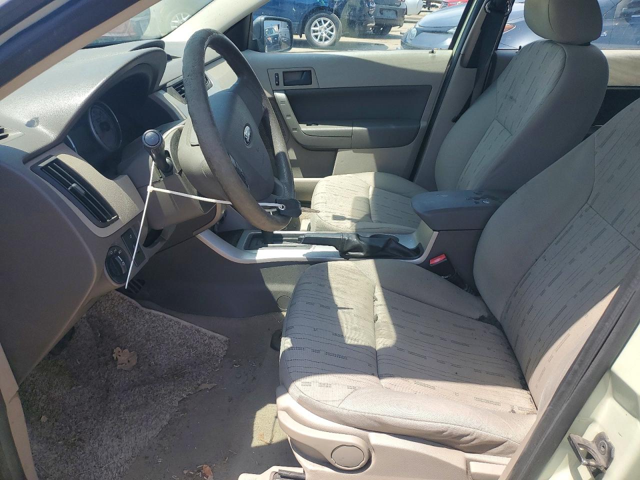2010 Ford Focus Green vin: 1FAHP3FNXAW278671
