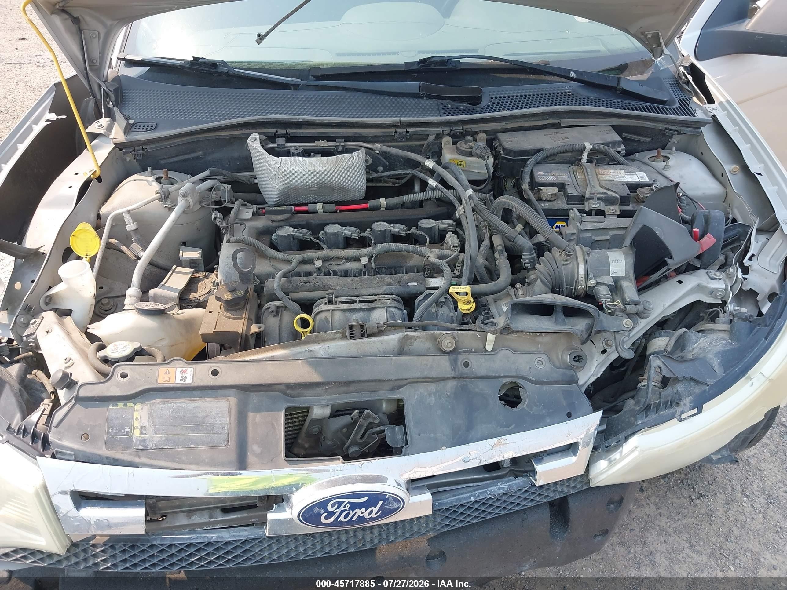 2010 Ford Focus Se Silver vin: 1FAHP3FNXAW296913