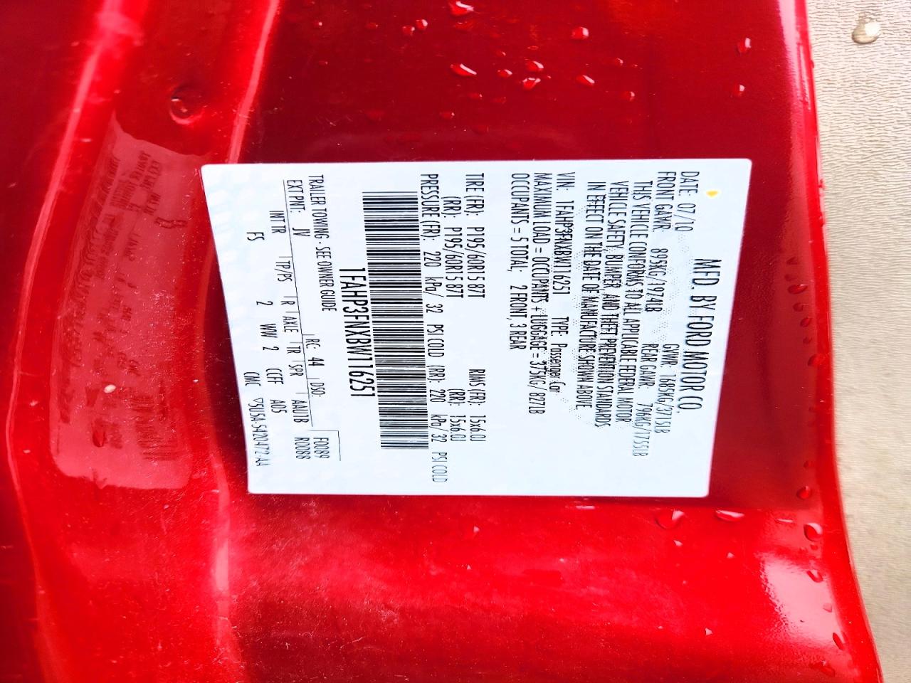 2011 Ford Focus Se Red vin: 1FAHP3FNXBW116251