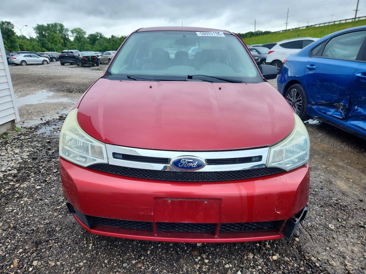 2011 Ford Focus Se Red vin: 1FAHP3FNXBW116251
