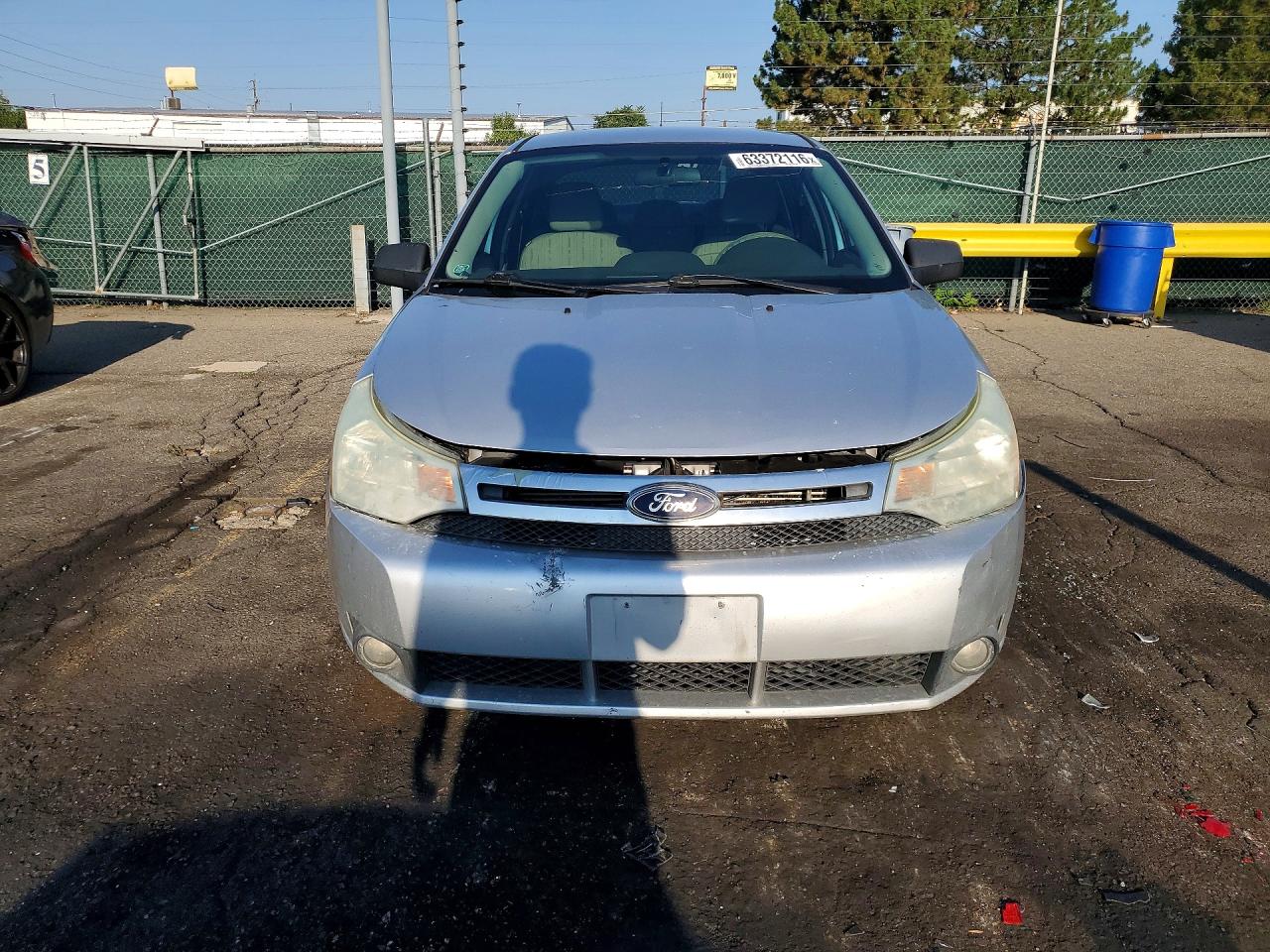 2011 Ford Focus Se Silver vin: 1FAHP3FNXBW165949