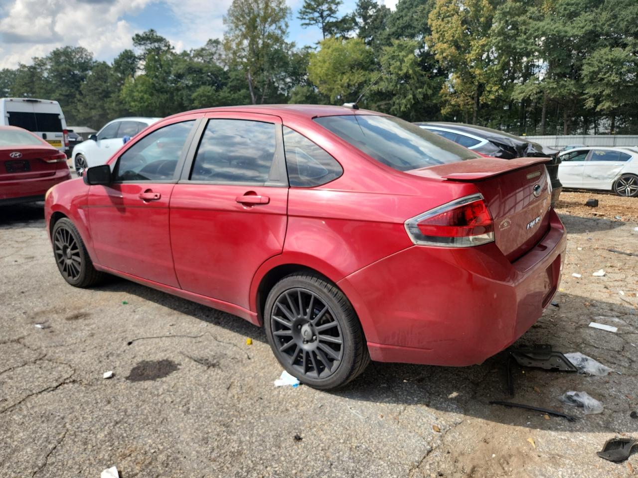 2010 Ford Focus Ses Red vin: 1FAHP3GN0AW237156