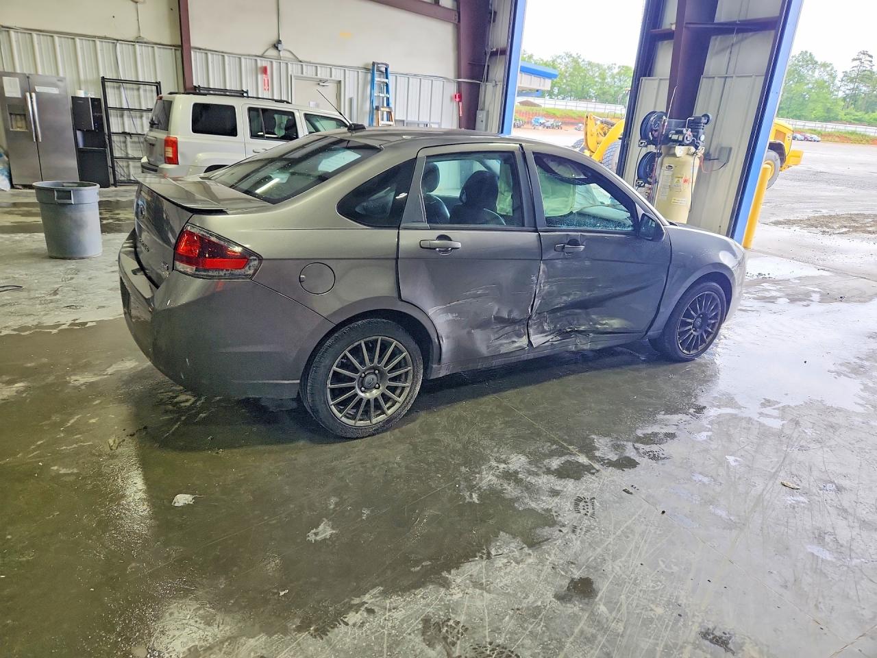 2010 Ford Focus Ses Gray vin: 1FAHP3GN0AW252837
