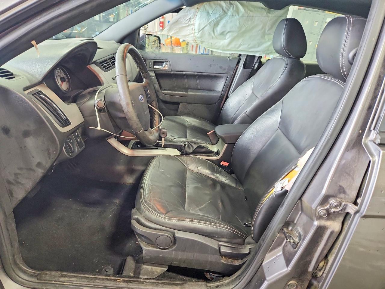 2010 Ford Focus Ses Gray vin: 1FAHP3GN0AW252837