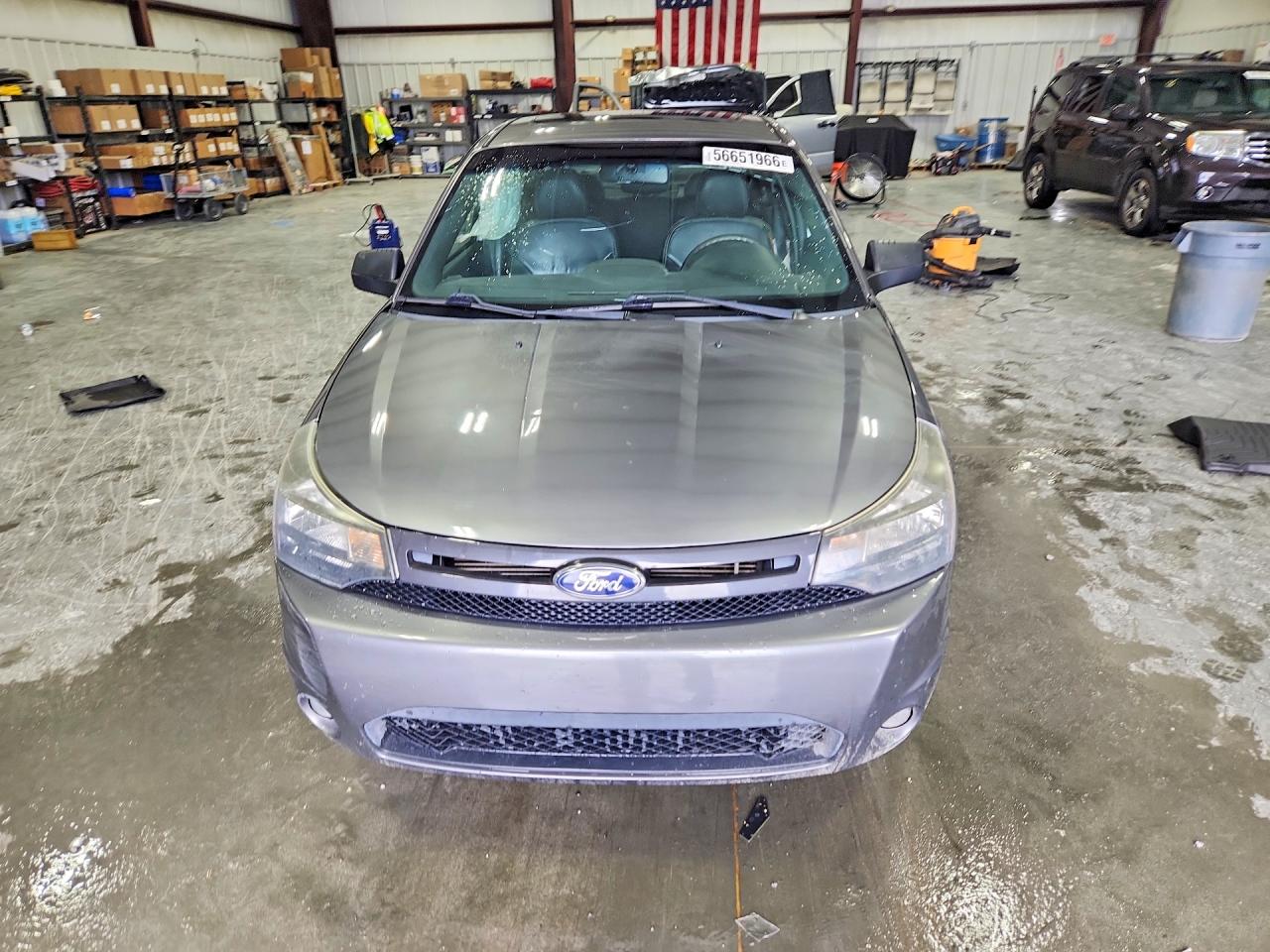 2010 Ford Focus Ses Gray vin: 1FAHP3GN0AW252837