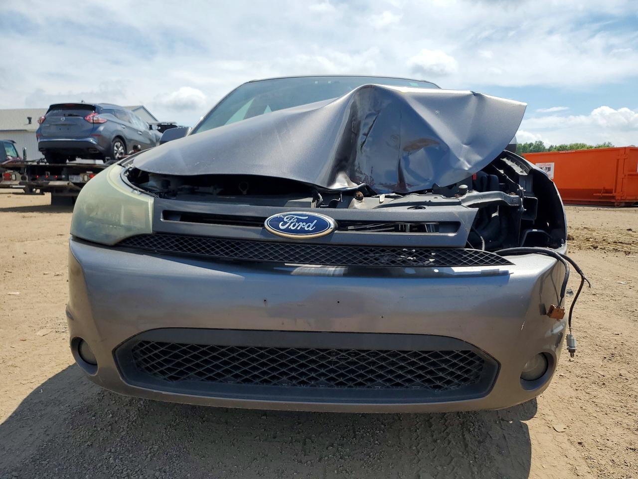 2011 Ford Focus Ses Gray vin: 1FAHP3GN0BW162072