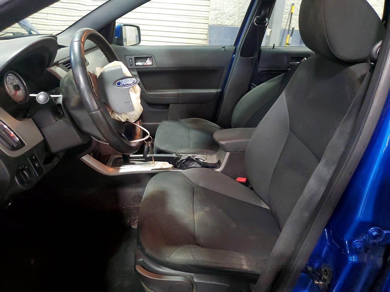 2010 Ford Focus Ses Blue vin: 1FAHP3GN1AW130018