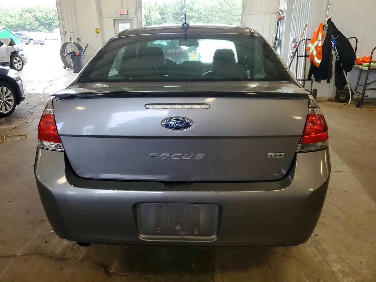 2010 Ford Focus Ses Серый vin: 1FAHP3GN1AW204229