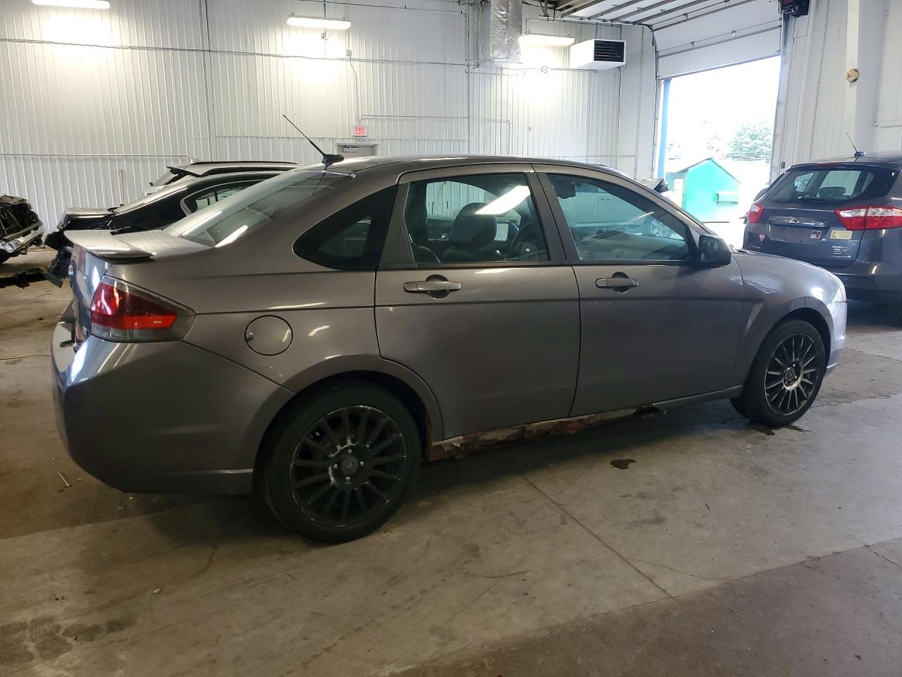 2010 Ford Focus Ses Серый vin: 1FAHP3GN1AW204229
