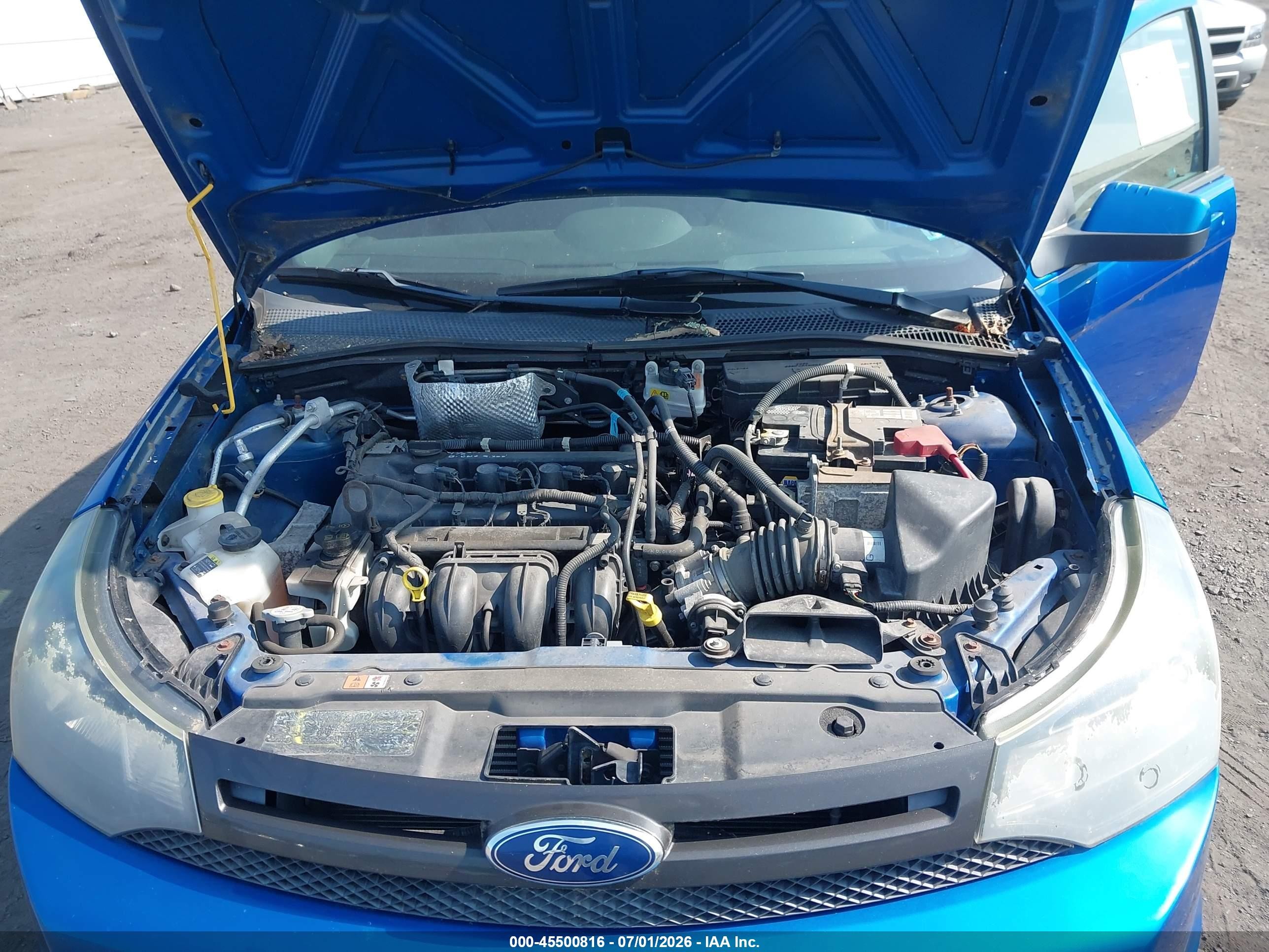 2011 Ford Focus Ses Blue vin: 1FAHP3GN1BW158046