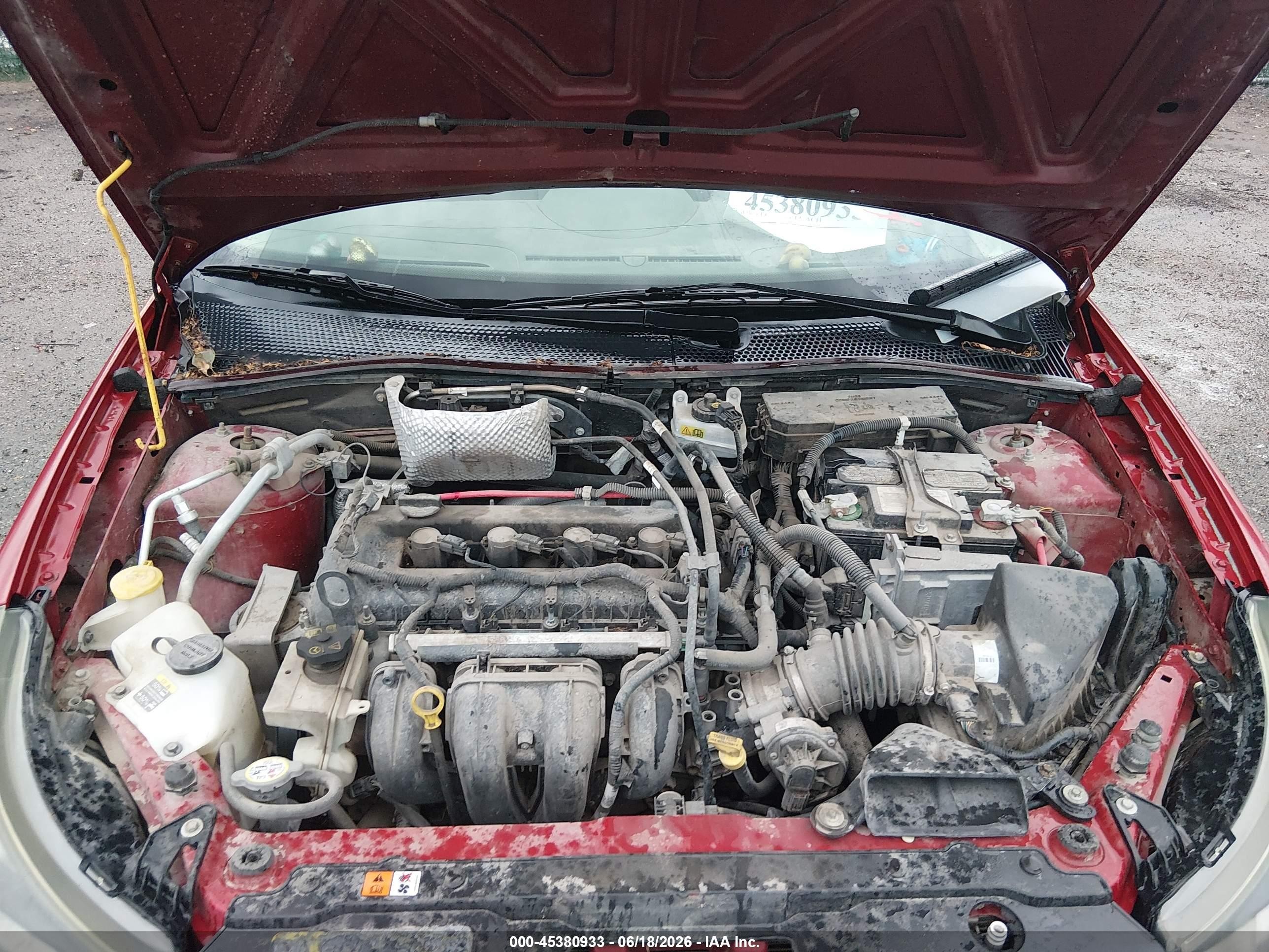 2010 Ford Focus Ses Red vin: 1FAHP3GN2AW170687