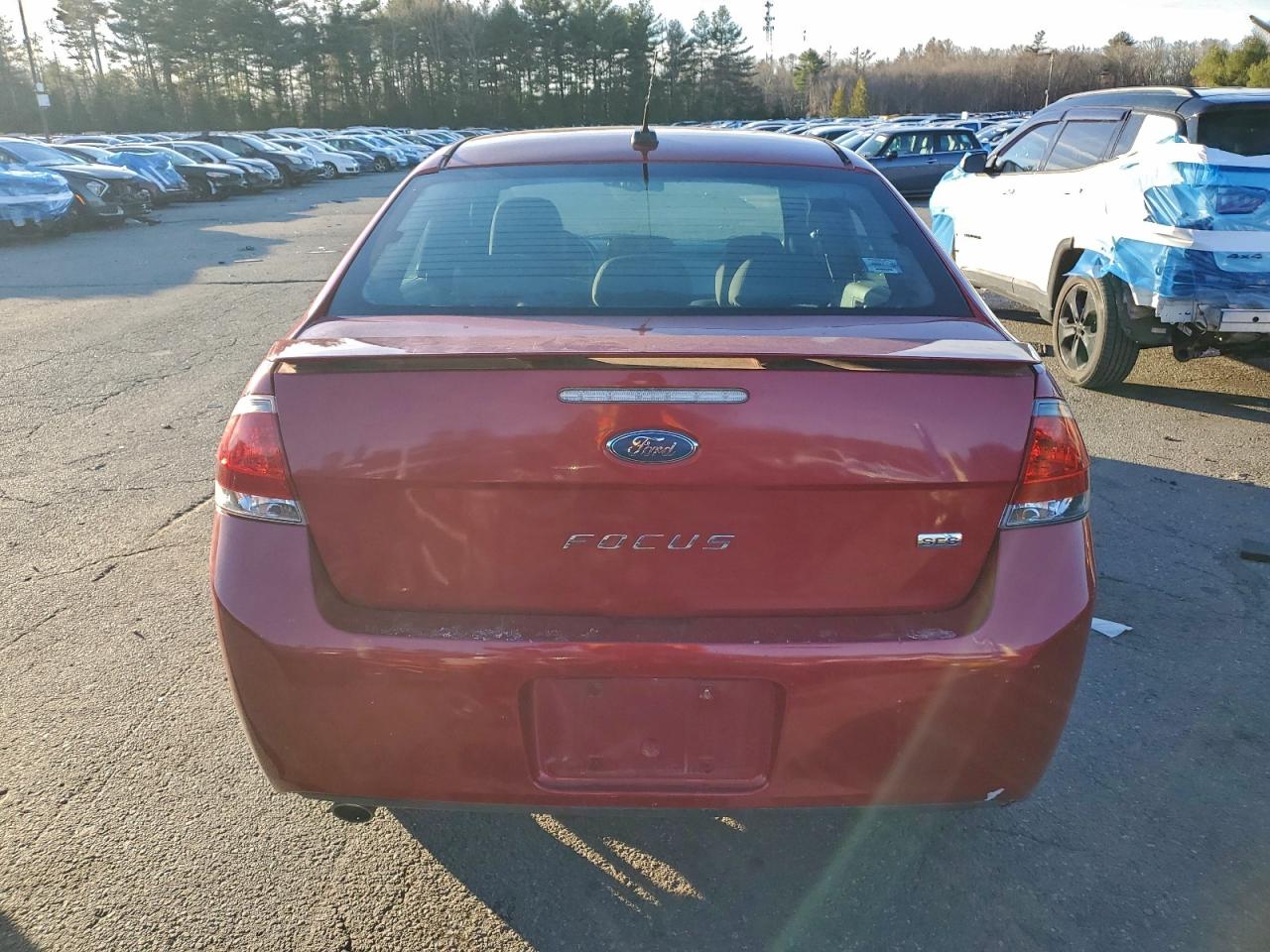 2010 Ford Focus Ses Red vin: 1FAHP3GN2AW252824