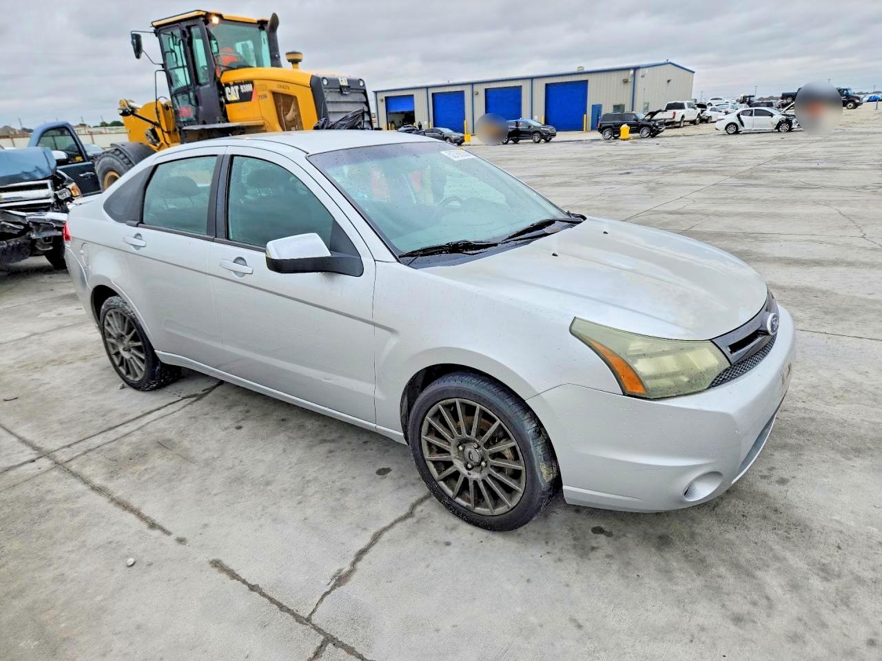 2010 Ford Focus Ses Silver vin: 1FAHP3GN2AW296130