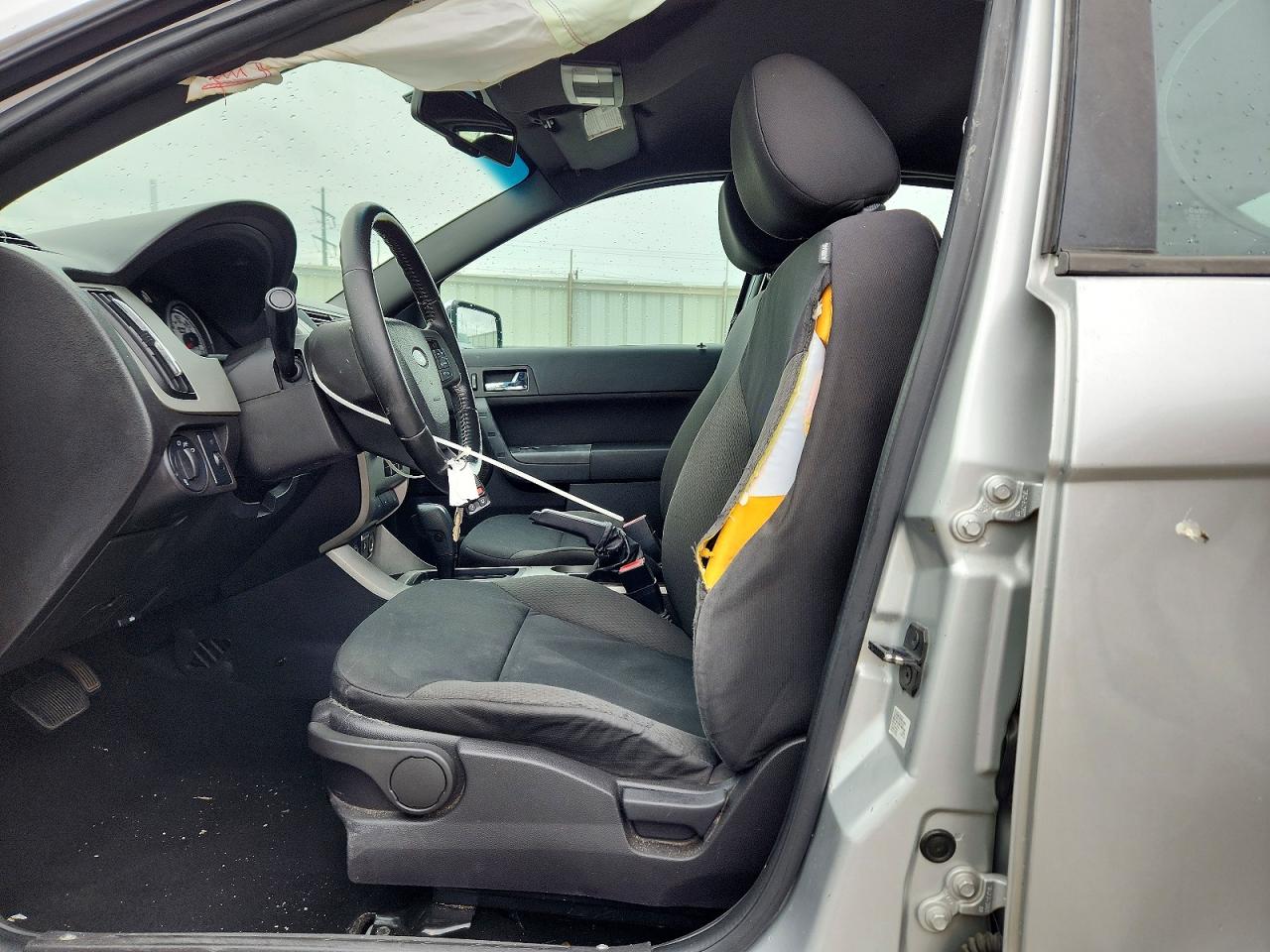 2010 Ford Focus Ses Silver vin: 1FAHP3GN2AW296130