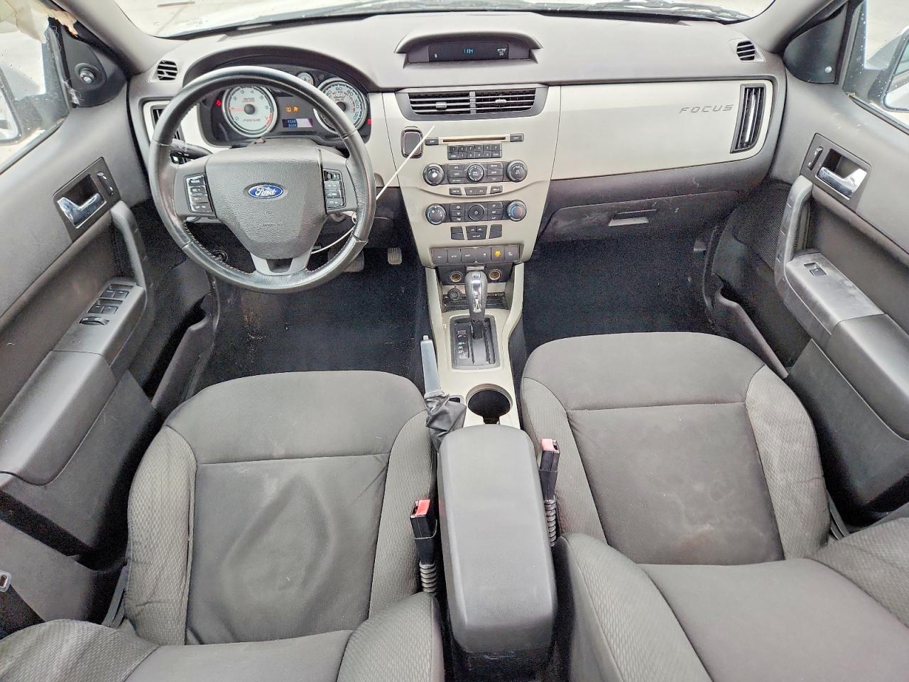 2010 Ford Focus Ses Silver vin: 1FAHP3GN2AW296130