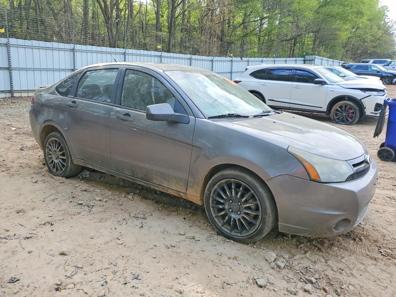 2010 Ford Focus Ses Gray vin: 1FAHP3GN3AW276131