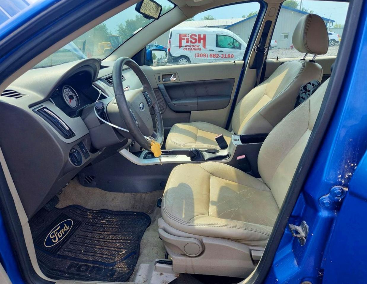 2011 Ford Focus Ses Blue vin: 1FAHP3GN3BW175821