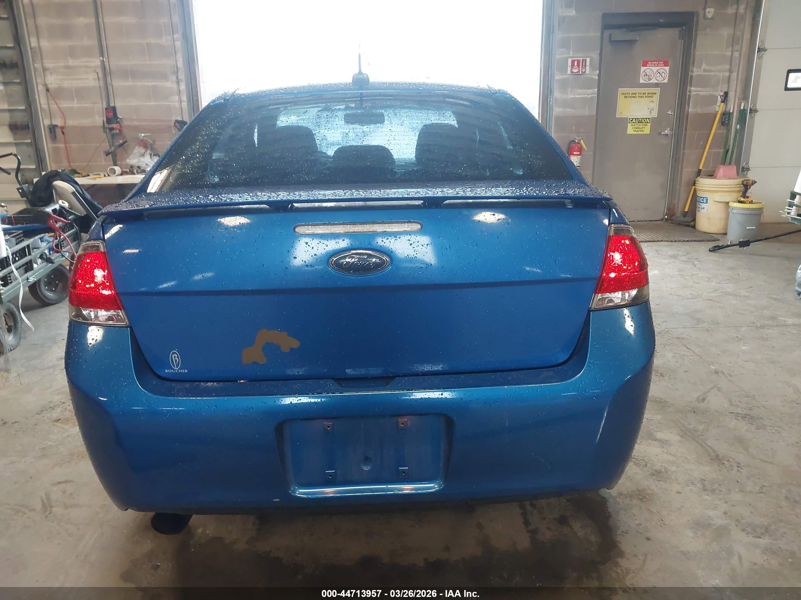 2010 Ford Focus Ses Blue vin: 1FAHP3GN4AW200398