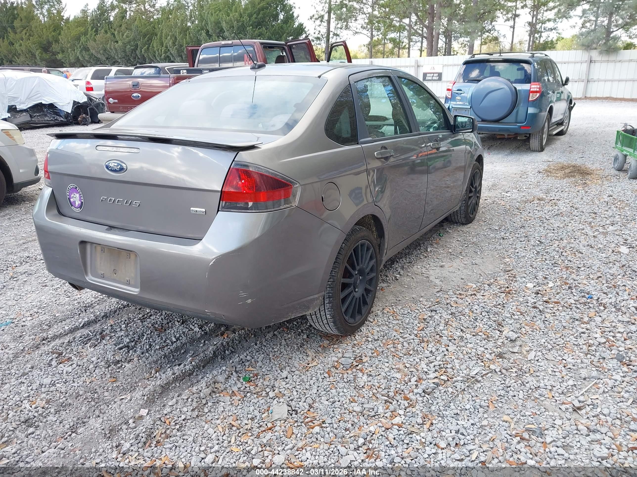 2011 Ford Focus Ses Gray vin: 1FAHP3GN4BW113330