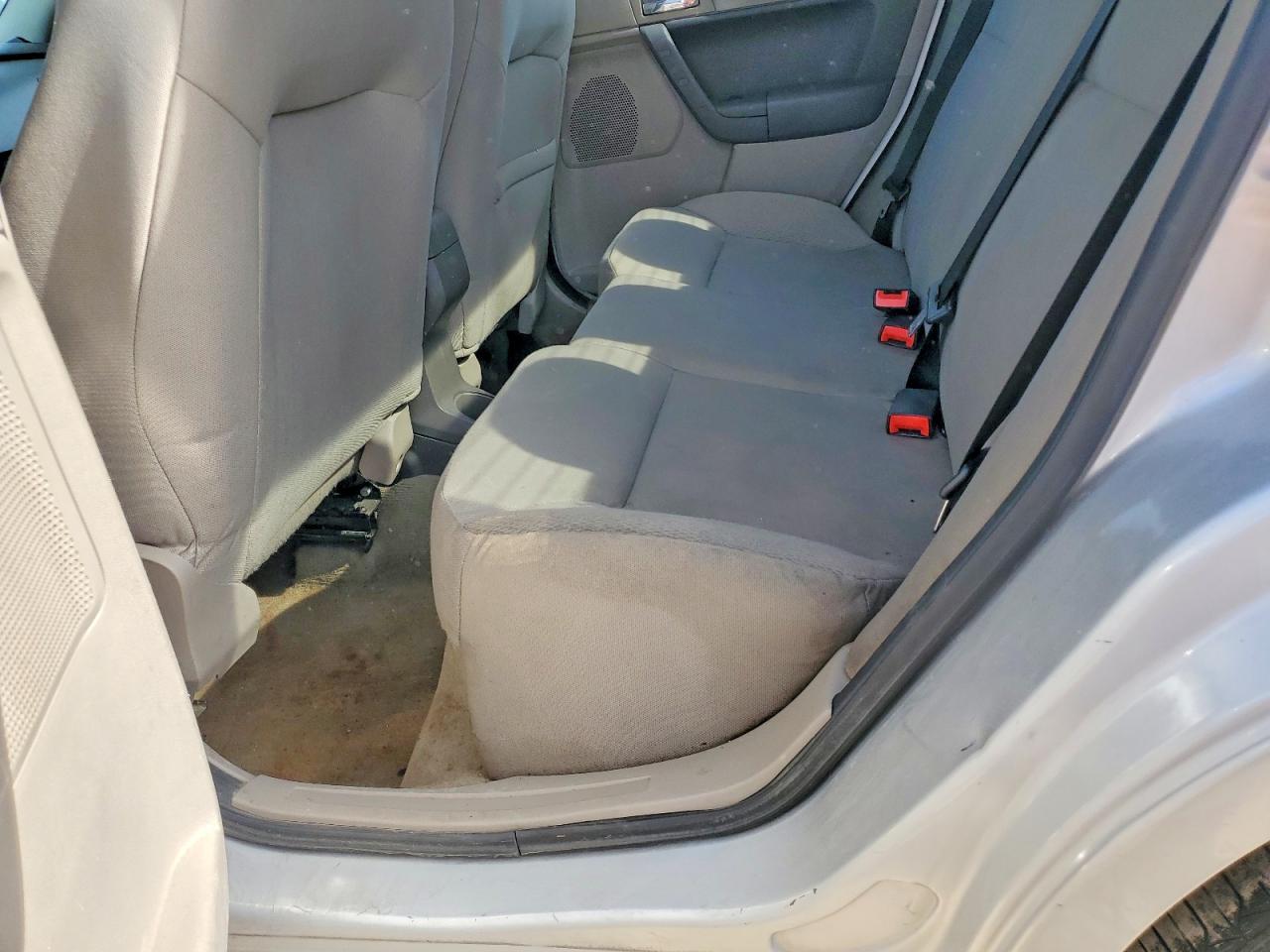 2010 Ford Focus Ses Silver vin: 1FAHP3GN5AW134444