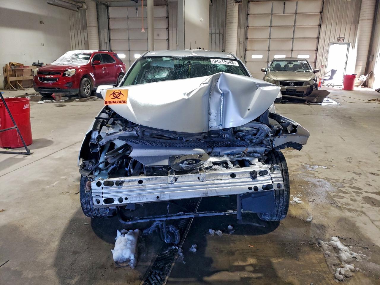 2010 Ford Focus Ses Silver vin: 1FAHP3GN5AW169582