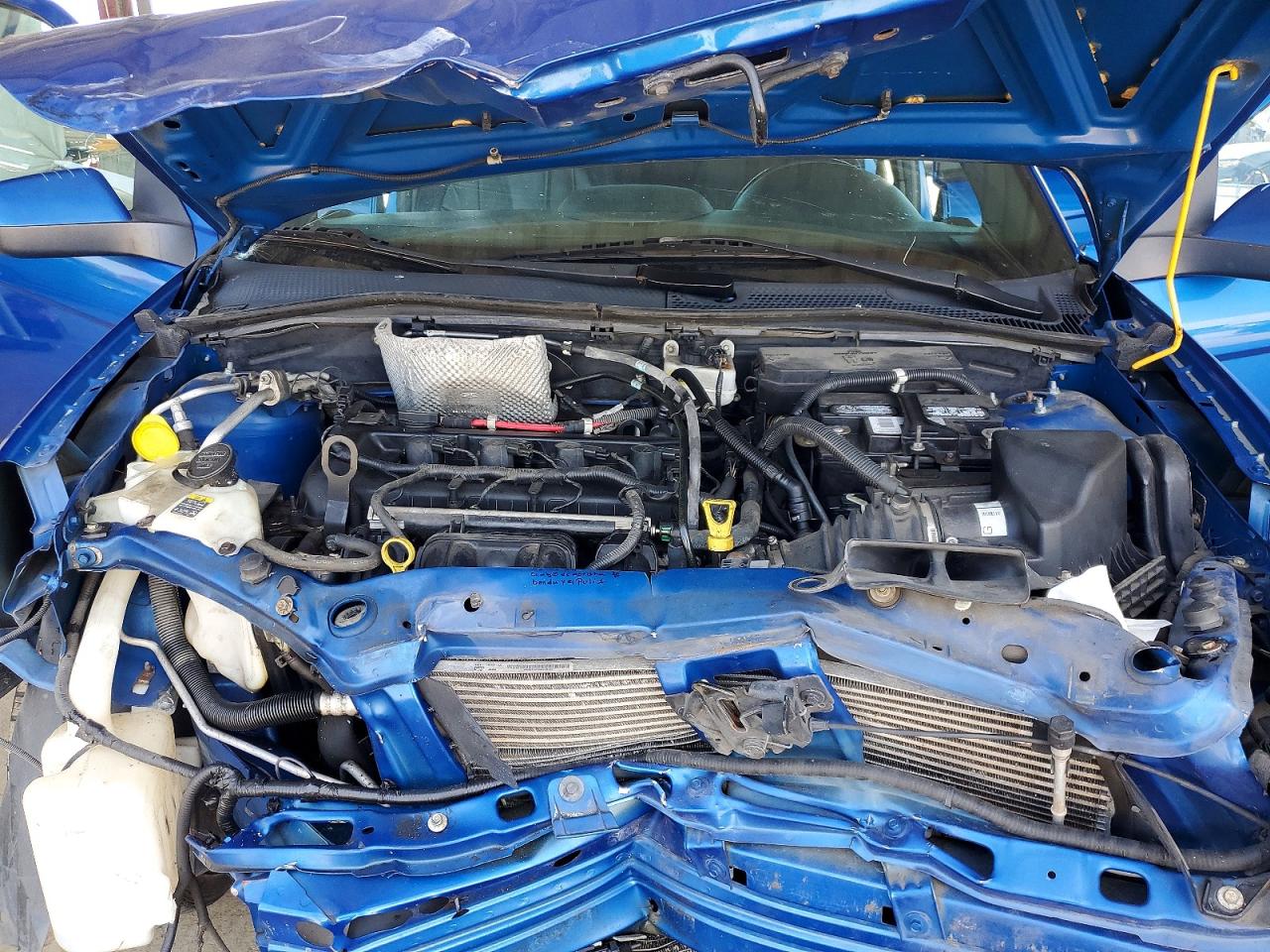 2010 Ford Focus Ses Blue vin: 1FAHP3GN5AW197379