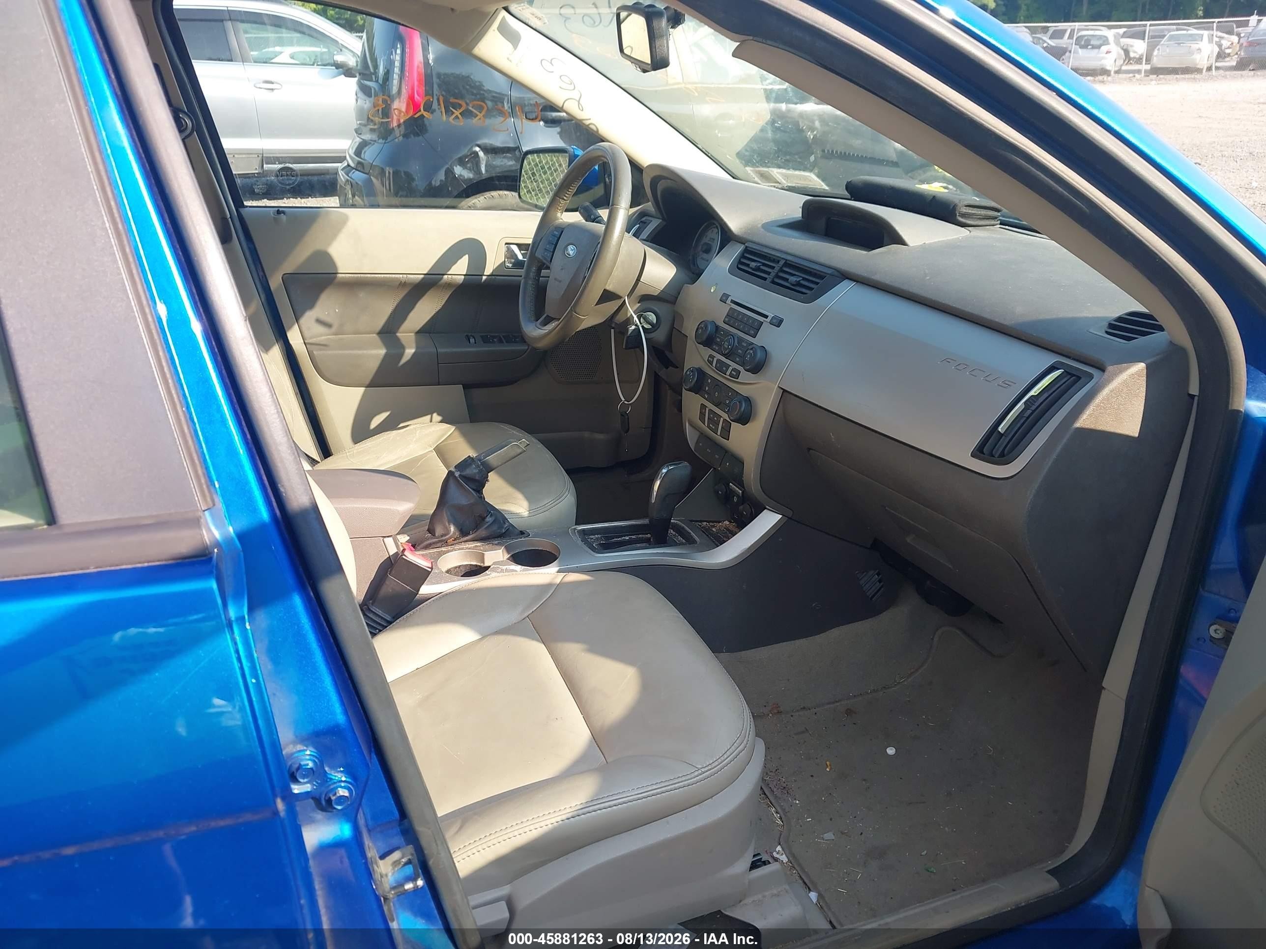 2010 Ford Focus Ses Blue vin: 1FAHP3GN6AW129110