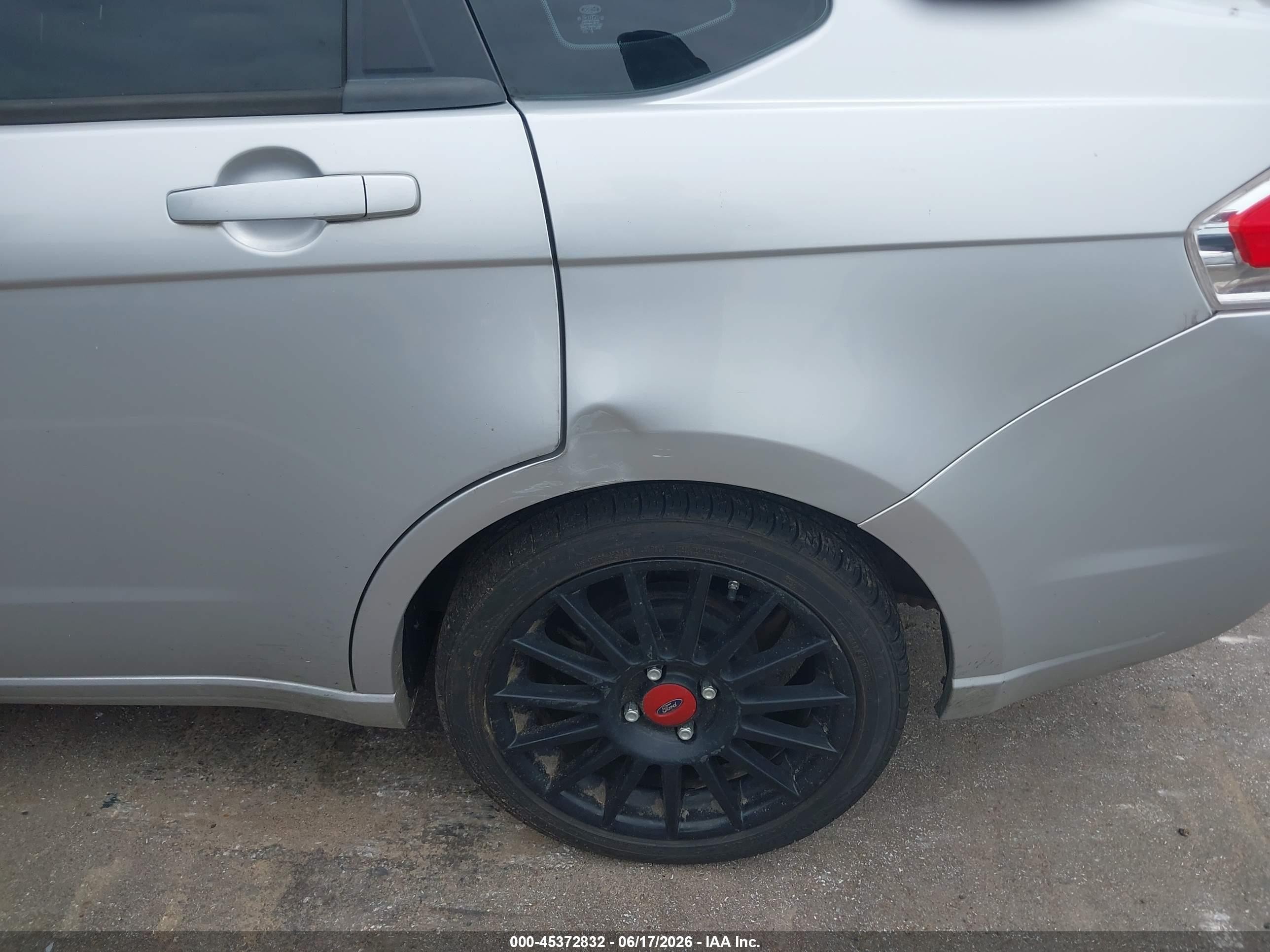 2010 Ford Focus Ses Gray vin: 1FAHP3GN6AW169672