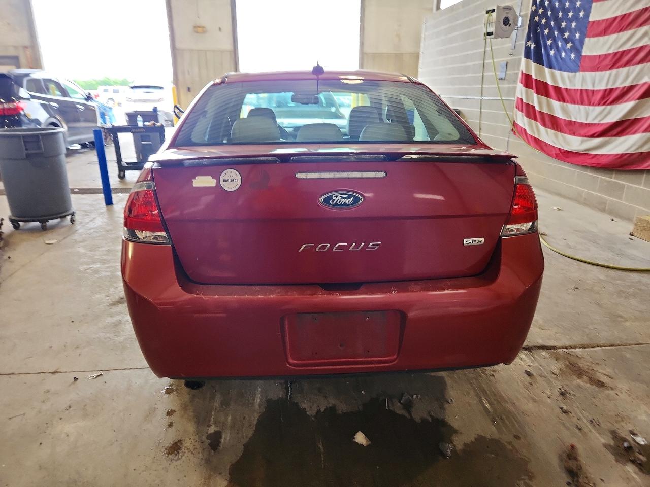 2011 Ford Focus Ses Бордовый vin: 1FAHP3GN6BW134938