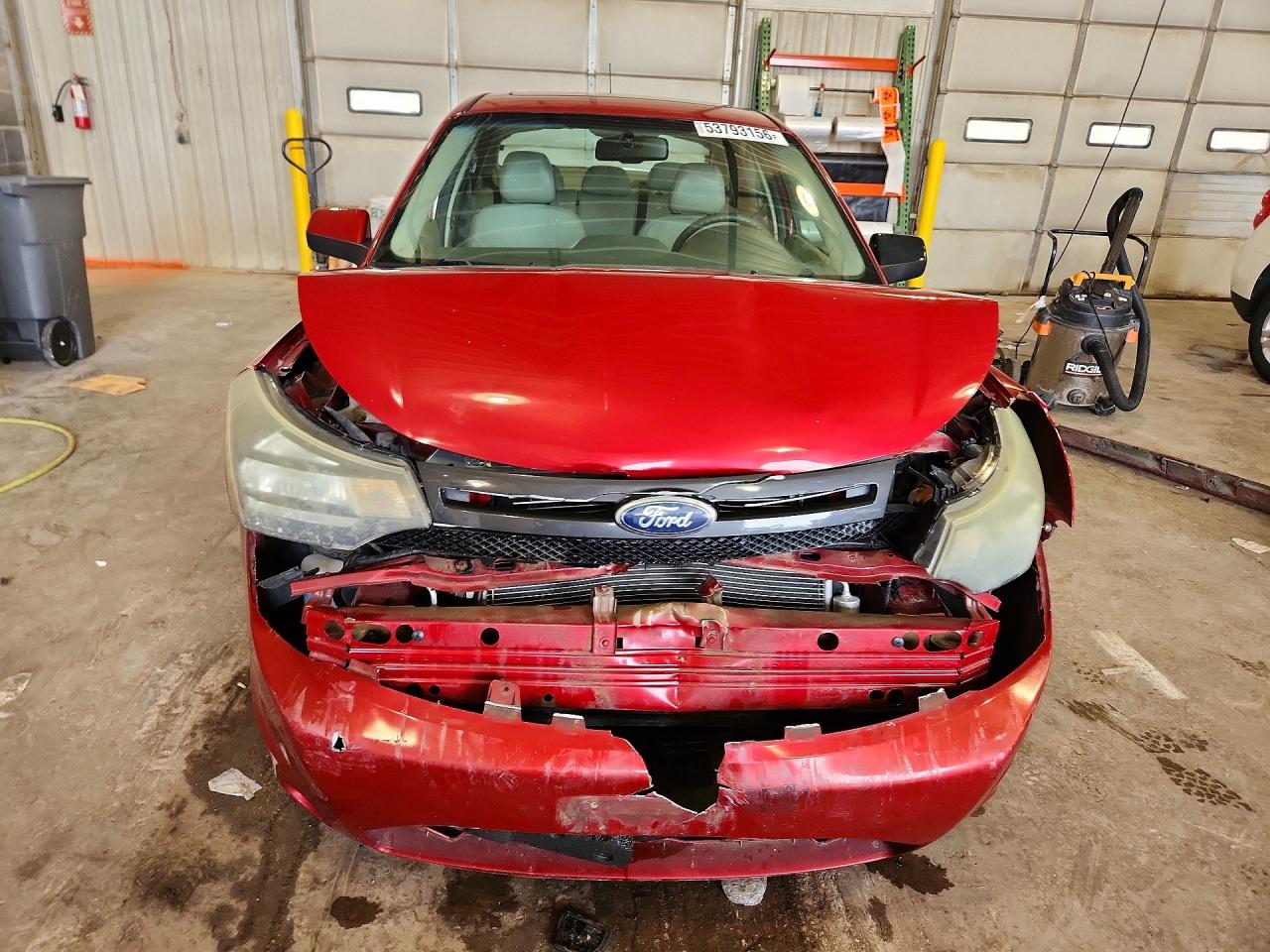 2011 Ford Focus Ses Бордовый vin: 1FAHP3GN6BW134938