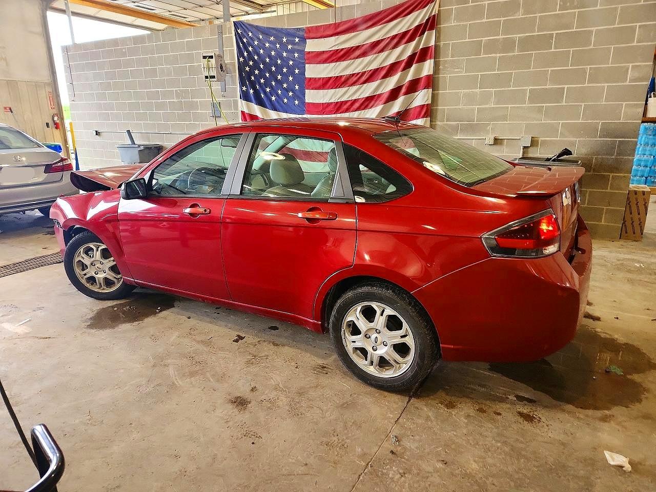2011 Ford Focus Ses Бордовый vin: 1FAHP3GN6BW134938