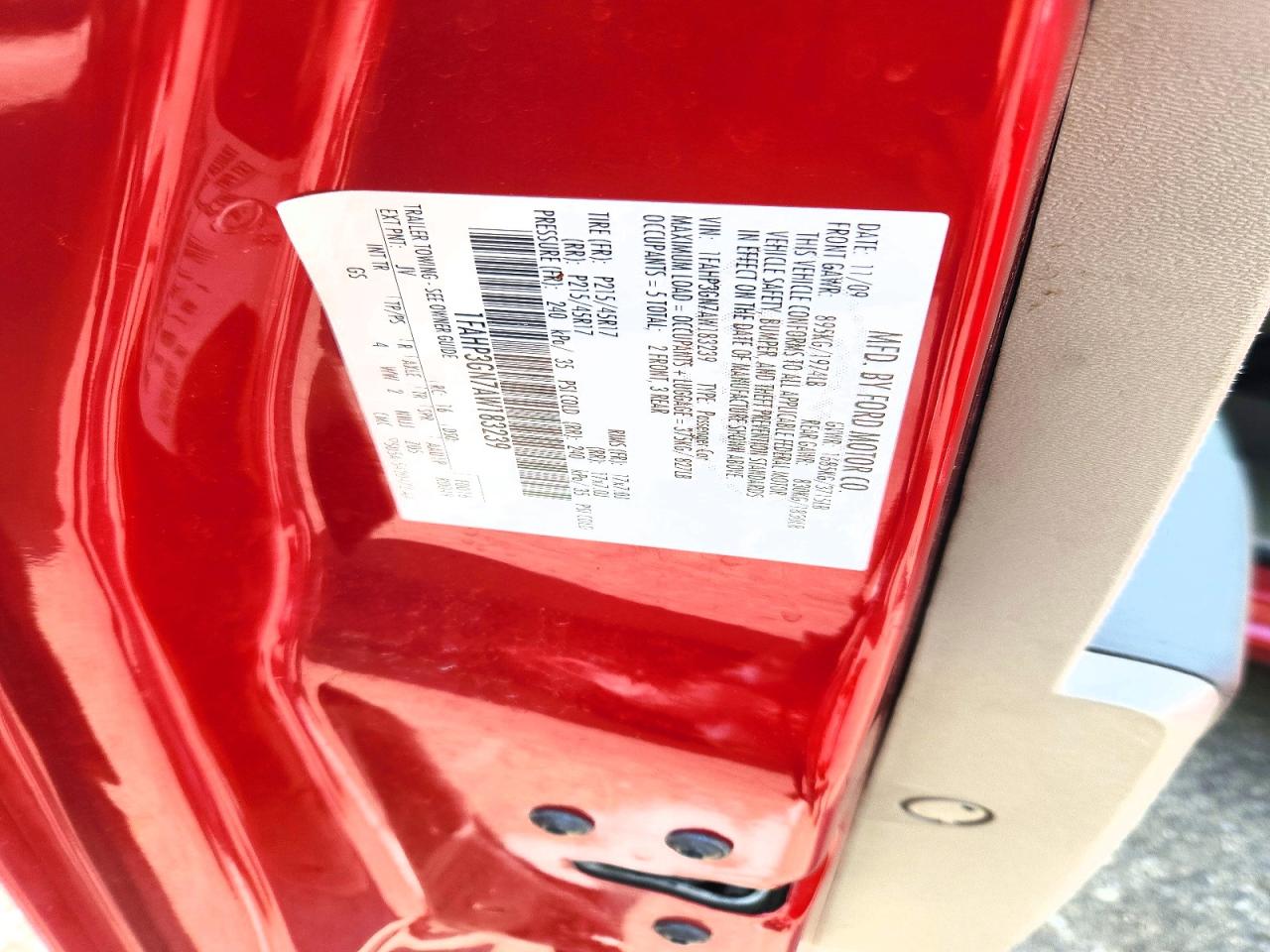 2010 Ford Focus Ses Red vin: 1FAHP3GN7AW183239