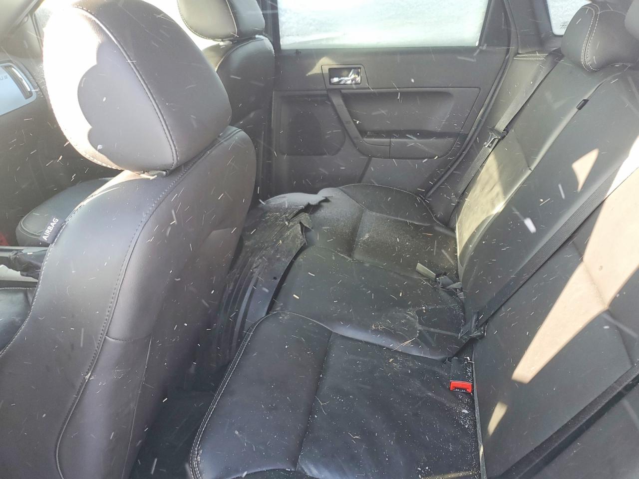 2010 Ford Focus Ses Charcoal vin: 1FAHP3GN7AW248672