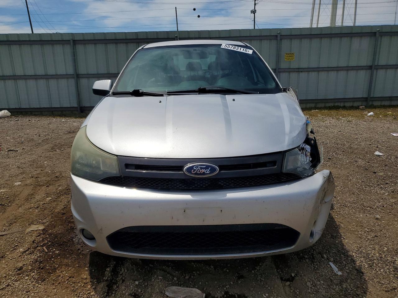 2011 Ford Focus Ses Серебряный vin: 1FAHP3GN7BW110762