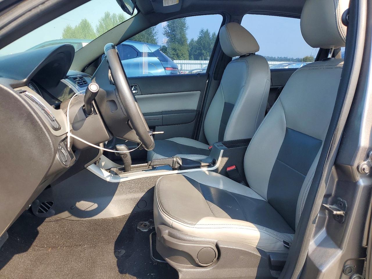 2011 Ford Focus Ses Gray vin: 1FAHP3GN7BW203152